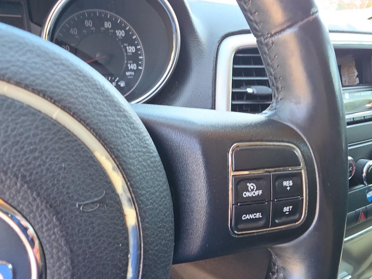 Jeep Grand Cherokee  2013