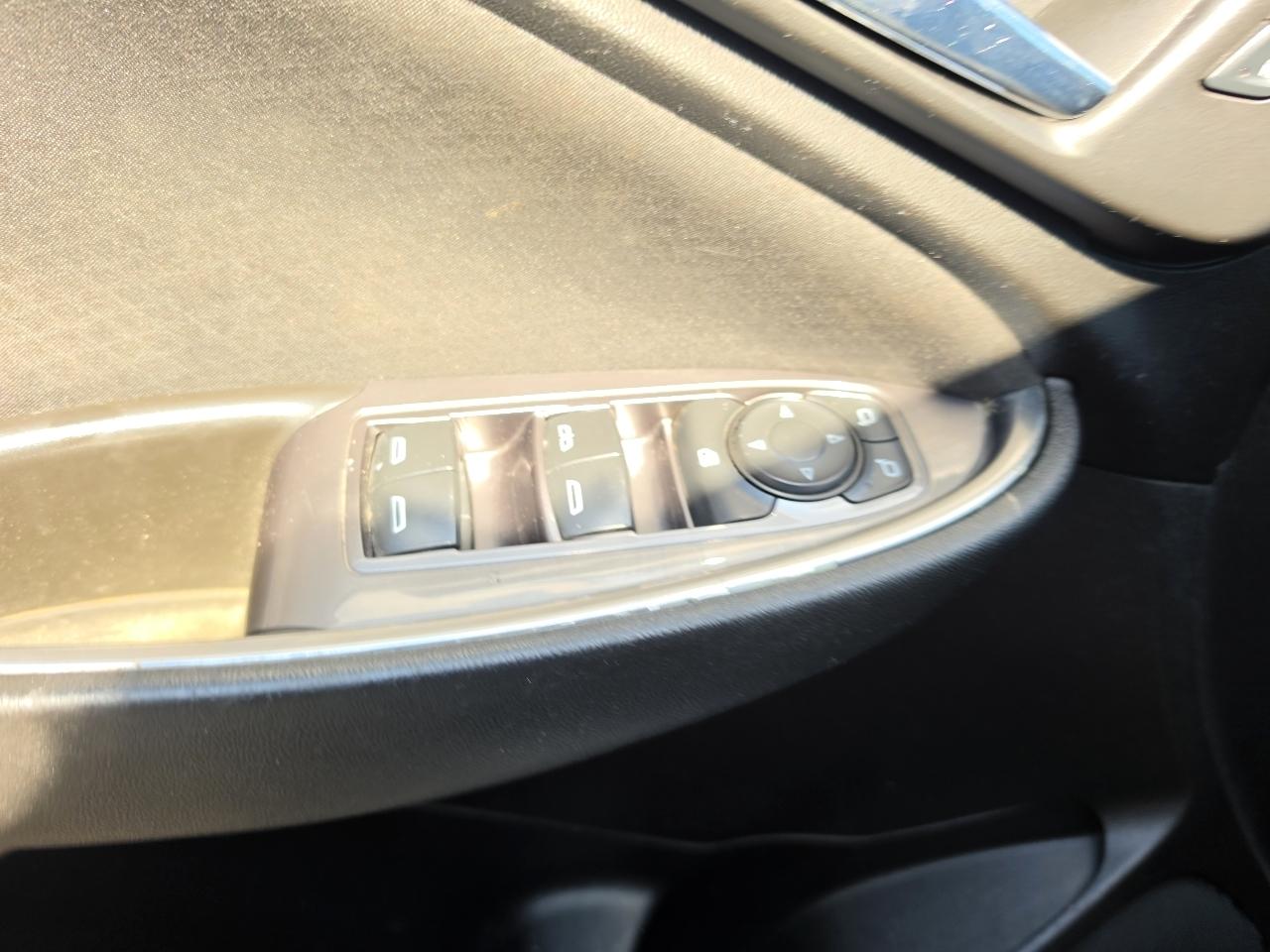 Chevrolet Malibu  2016