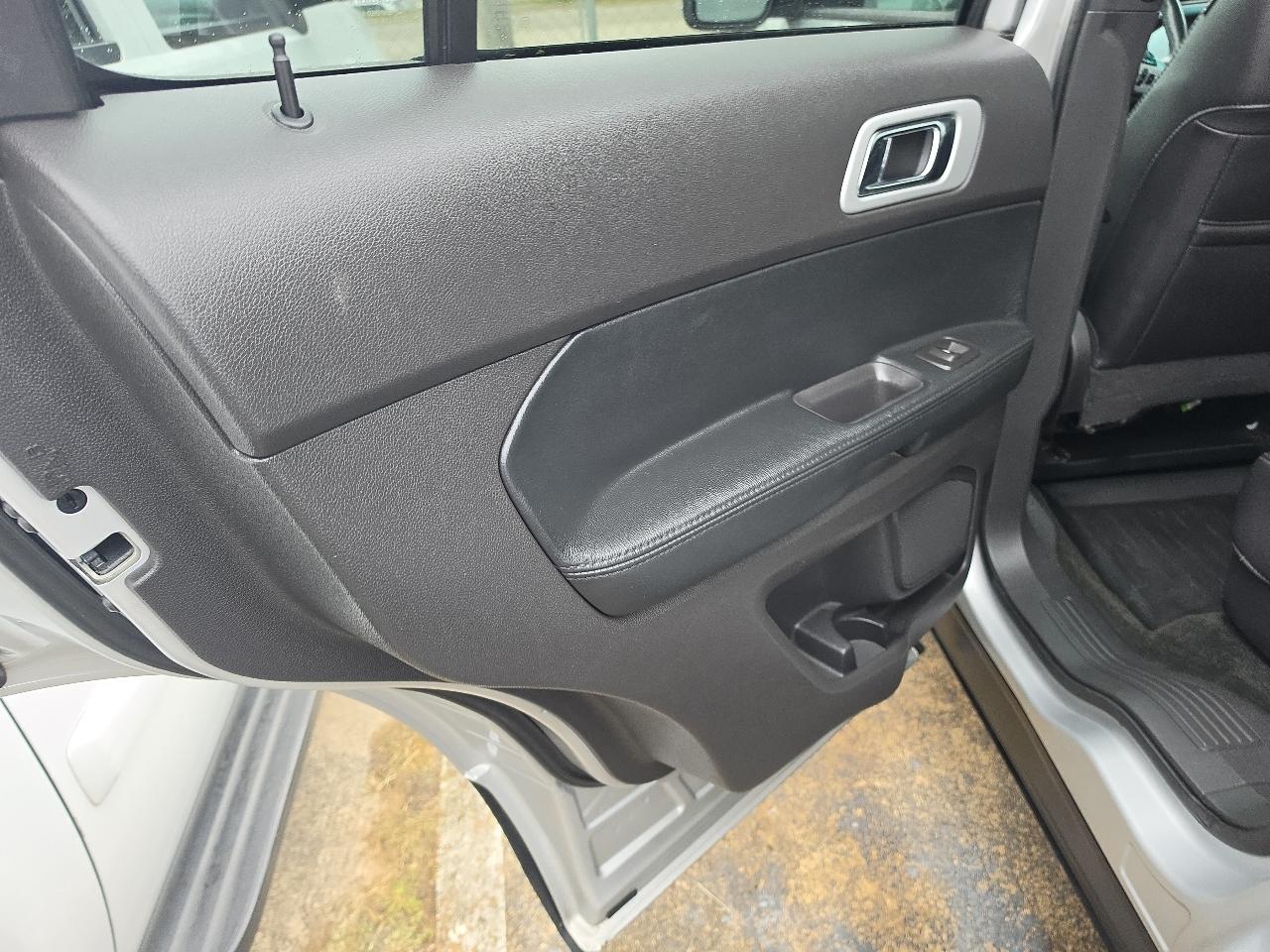 Ford Explorer  2013