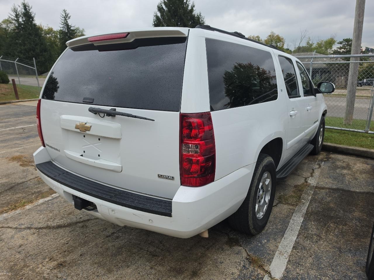 Chevrolet Suburban  2007