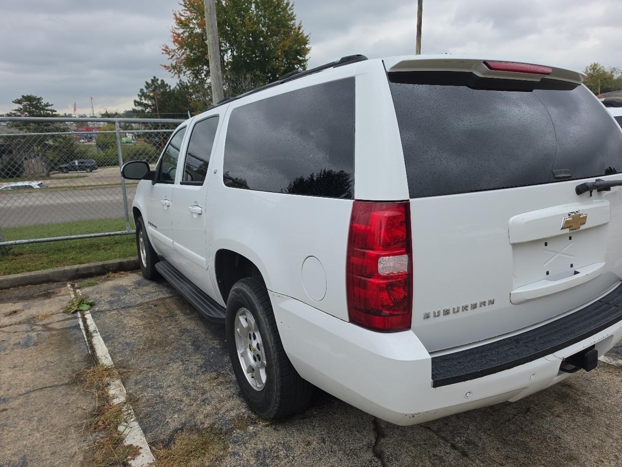 Chevrolet Suburban  2007