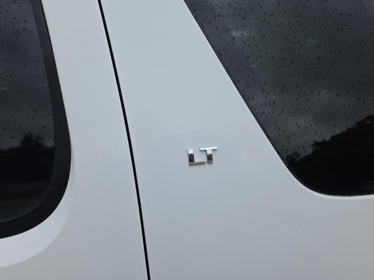 Chevrolet Suburban  2007