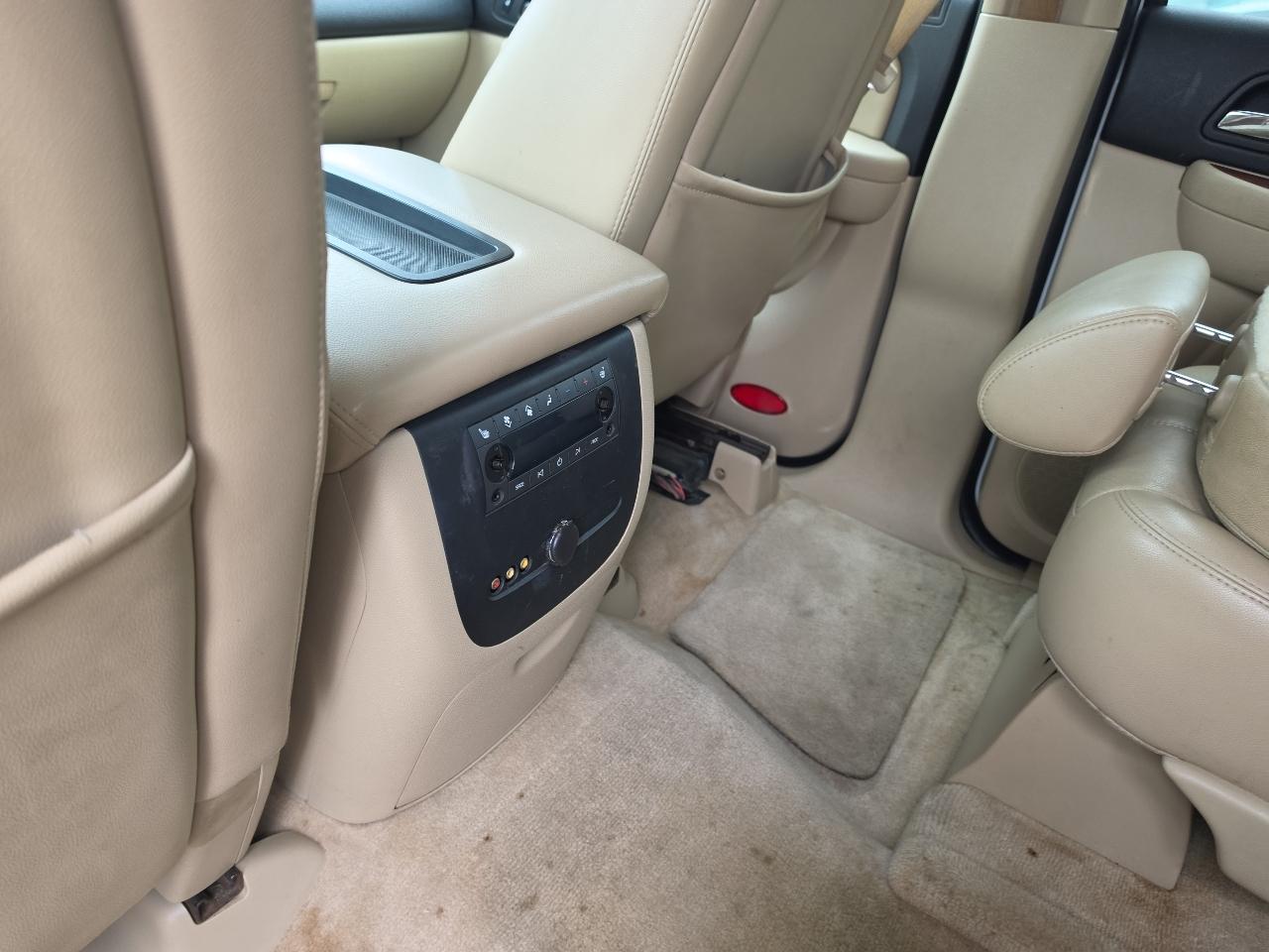 Chevrolet Suburban  2007