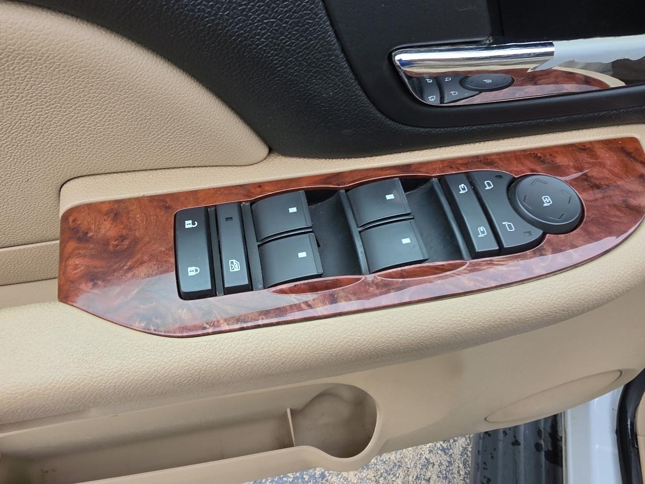 Chevrolet Suburban  2007