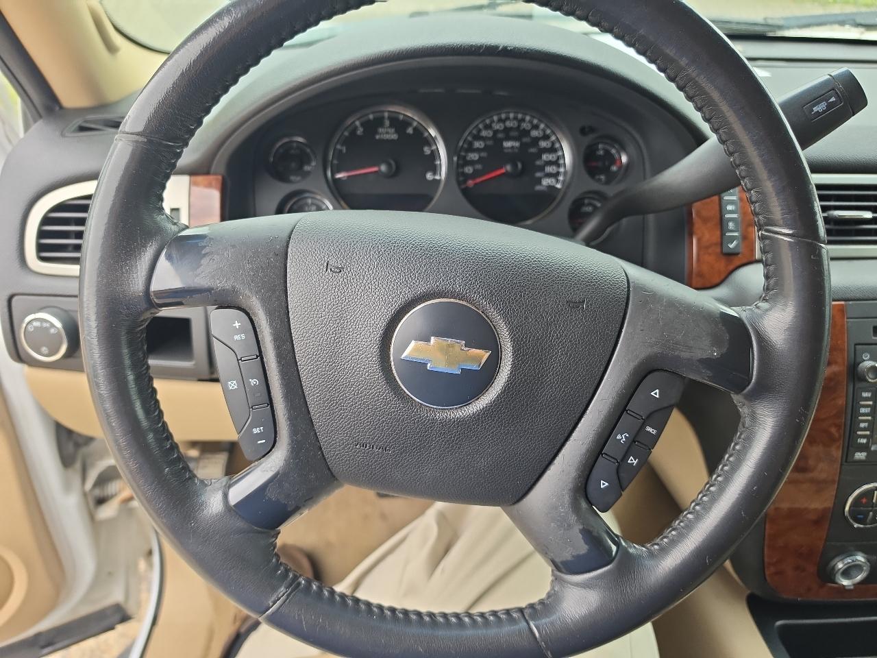 Chevrolet Suburban  2007
