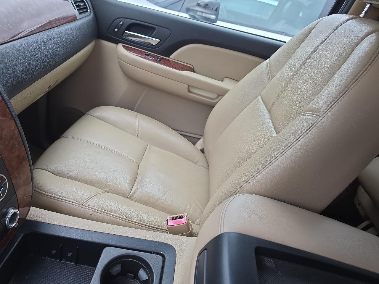Chevrolet Suburban  2007