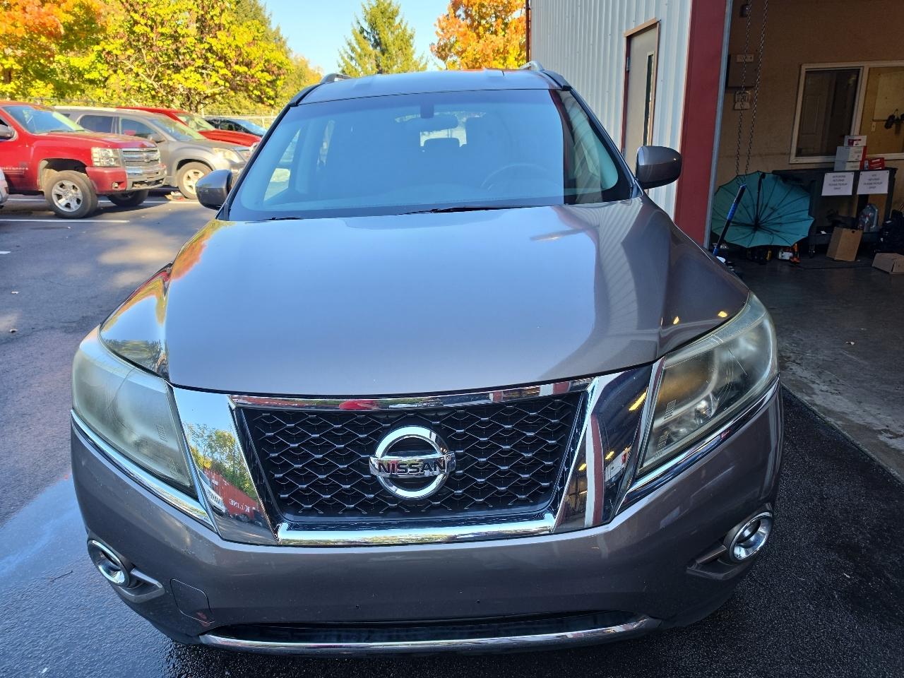 Nissan Pathfinder  2014