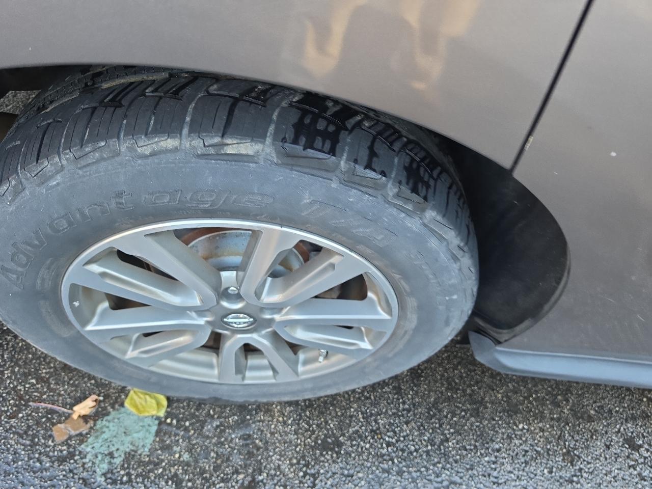 Nissan Pathfinder  2014