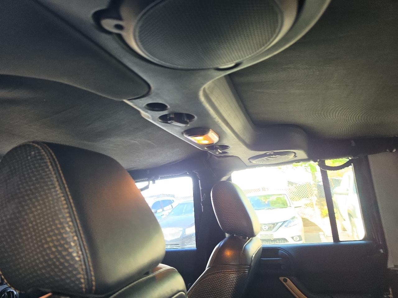 Jeep Wrangler  2014