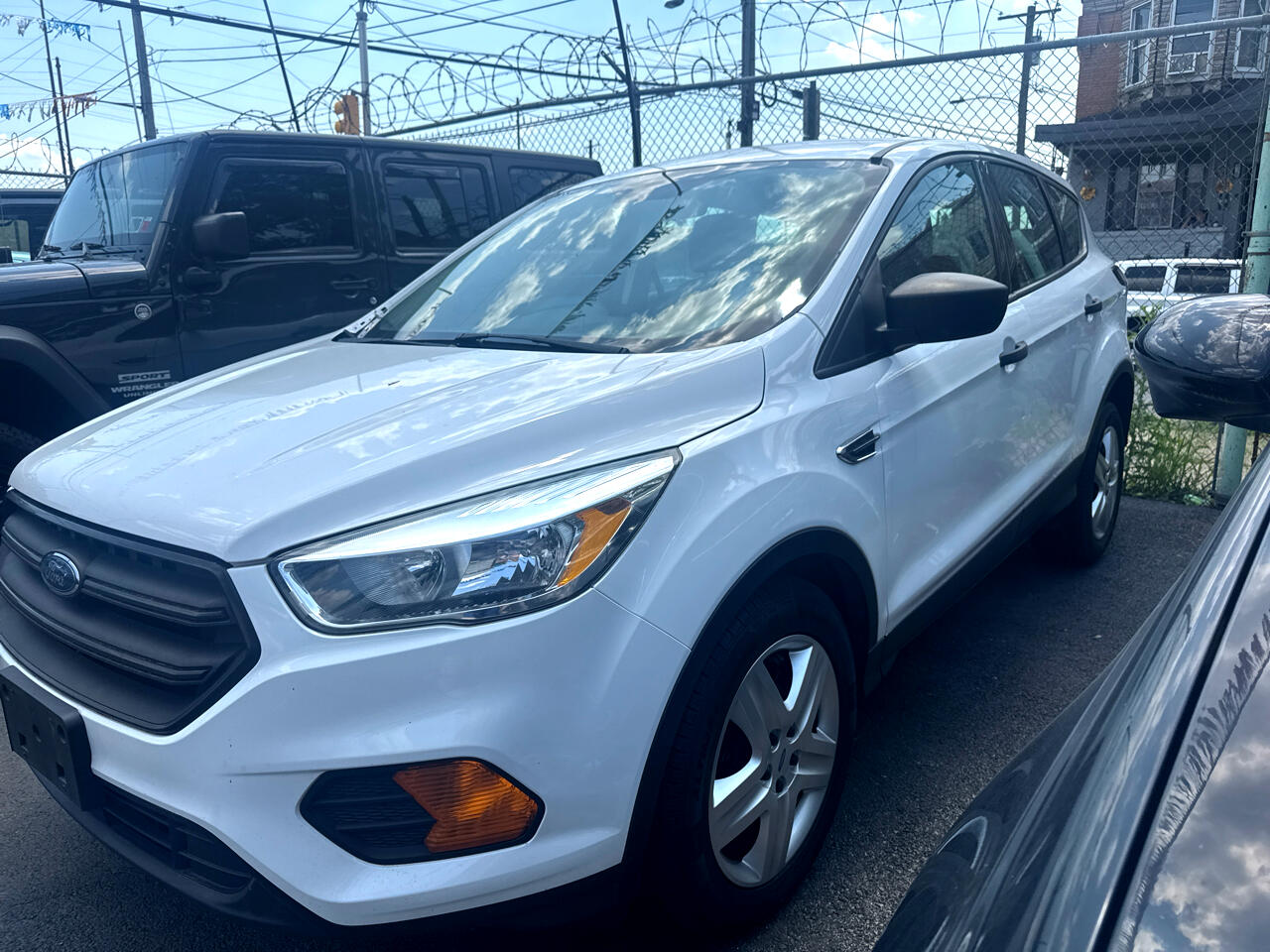 2017 Ford Escape S FWD