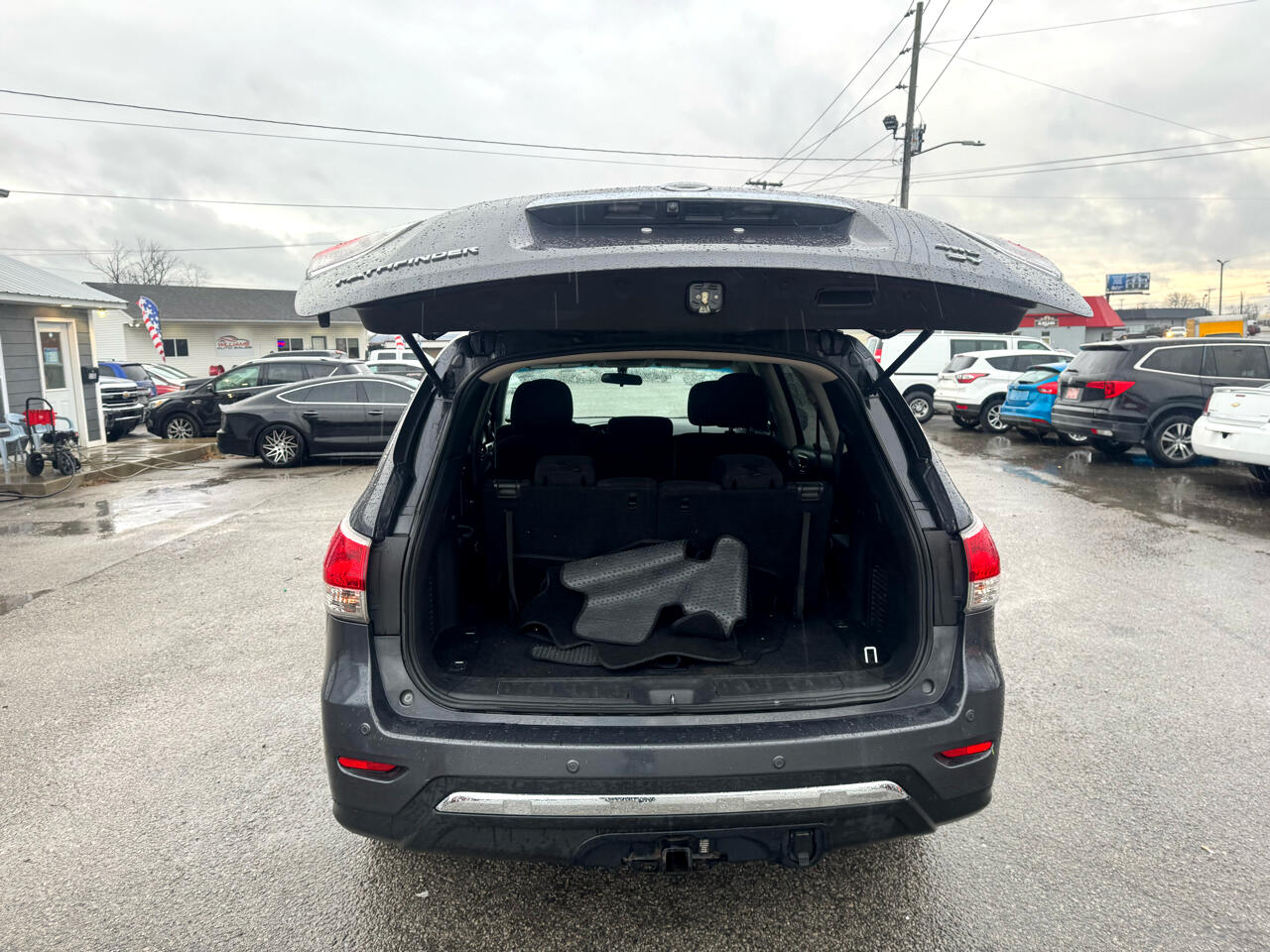 Nissan Pathfinder  2014