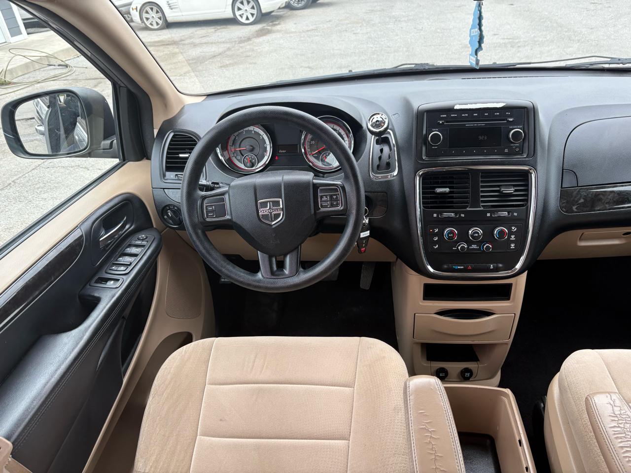 Dodge Grand Caravan SE 2013