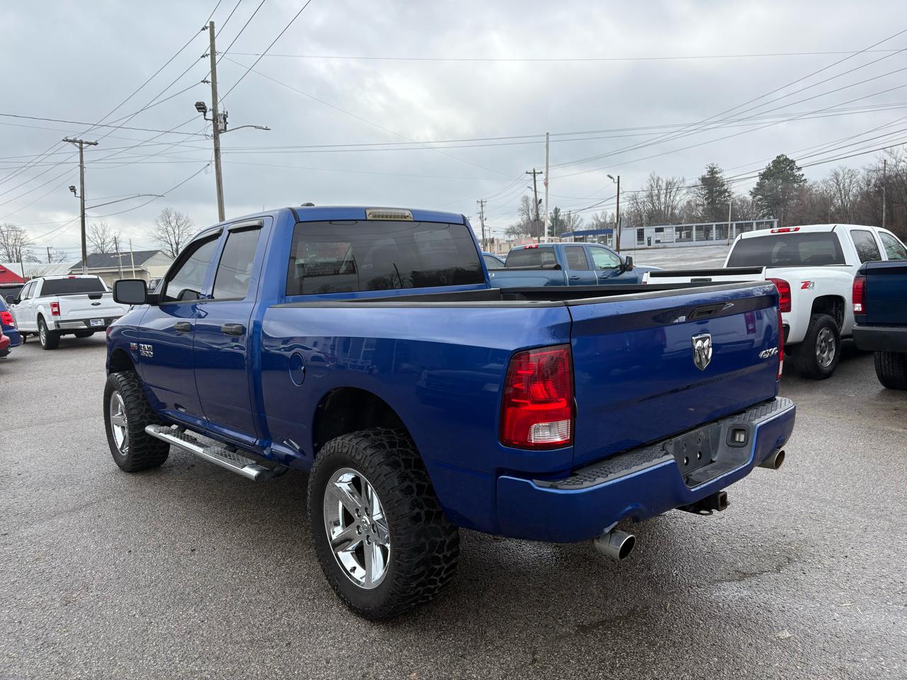 RAM 1500 Tradesman Quad Cab 4WD 2014