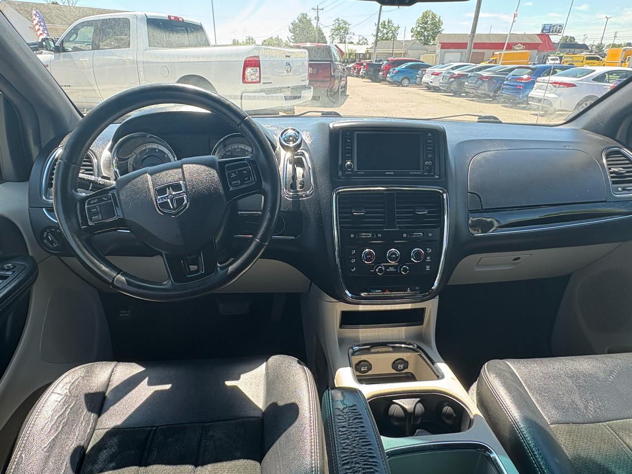 Dodge Grand Caravan SXT 2017