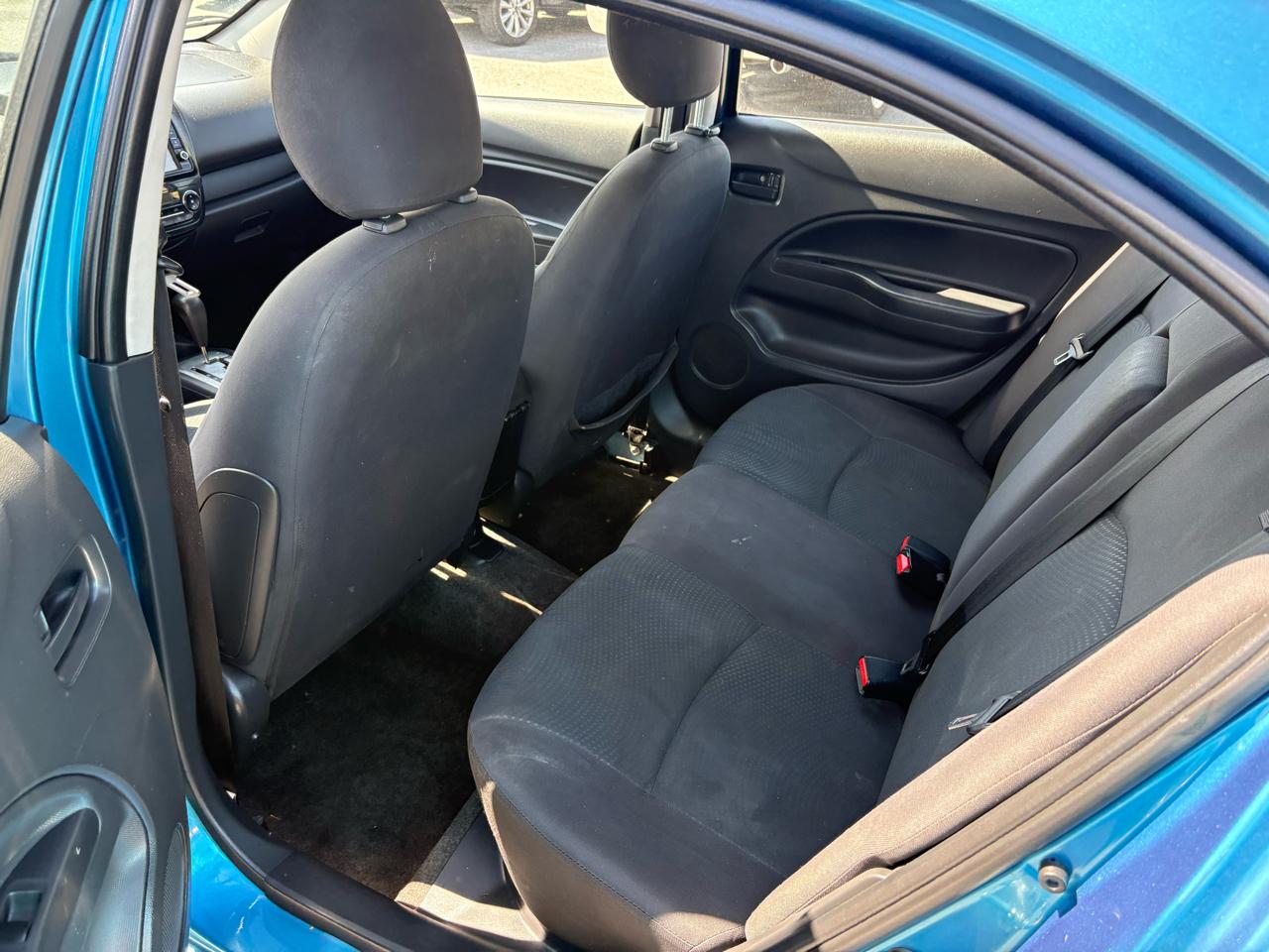 Mitsubishi Mirage G4 ES 2020