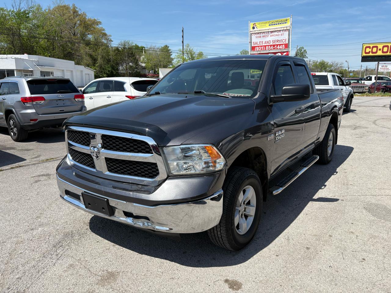 RAM 1500 4WD Quad Cab 140.5" Tradesman 2019