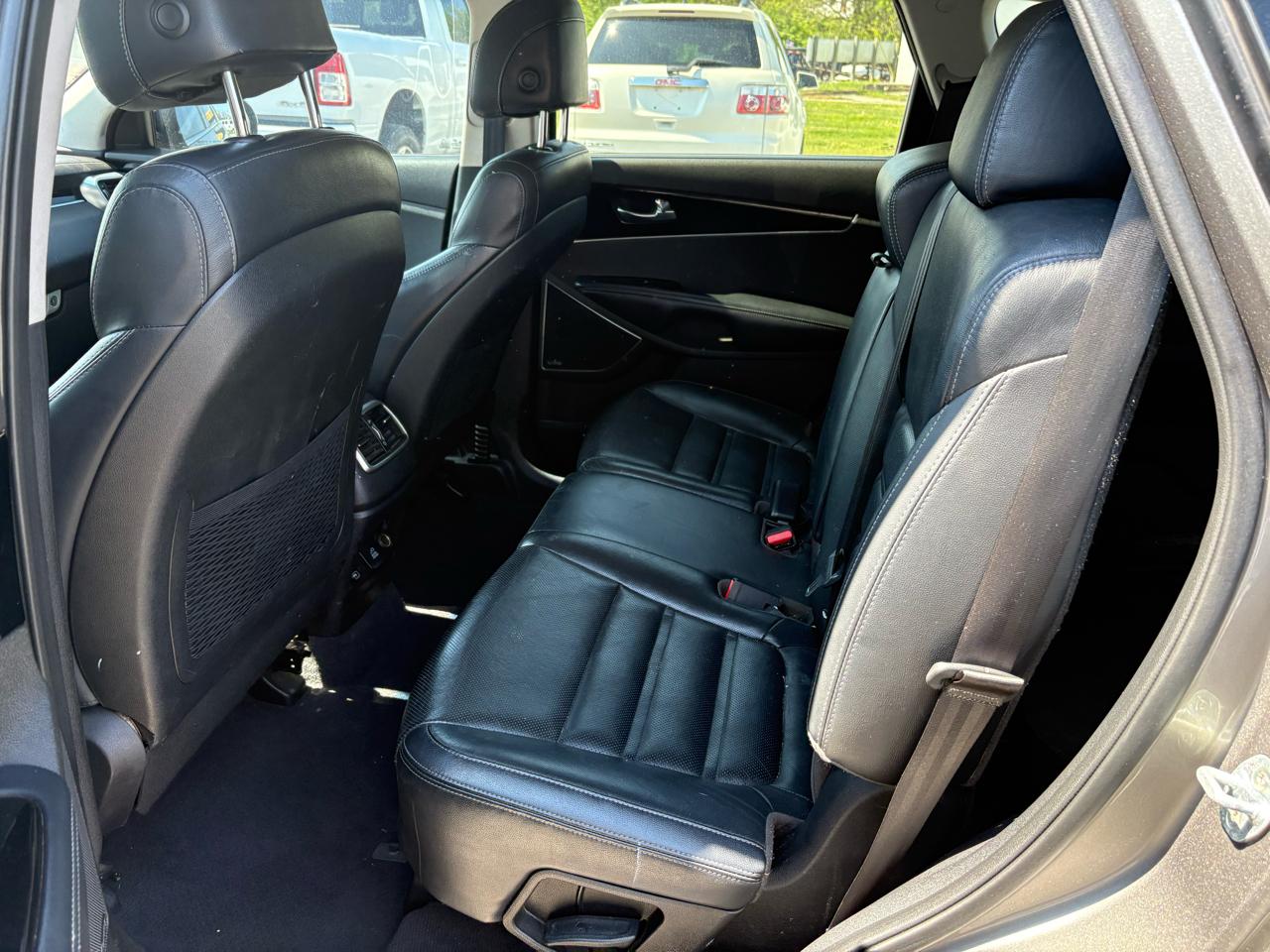 Kia Sorento 4dr LX 4WD Auto 2016