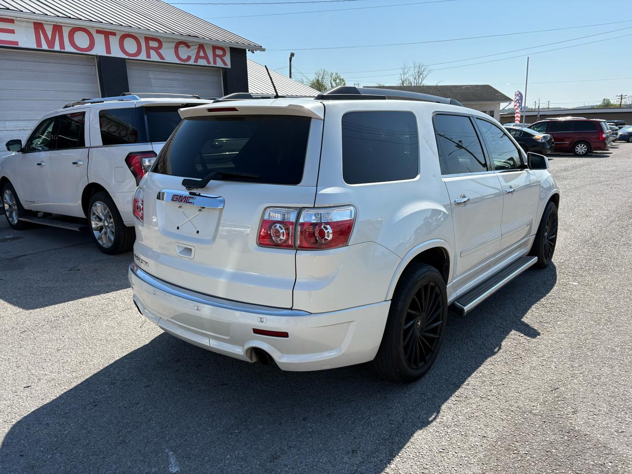 GMC Acadia Denali 2012