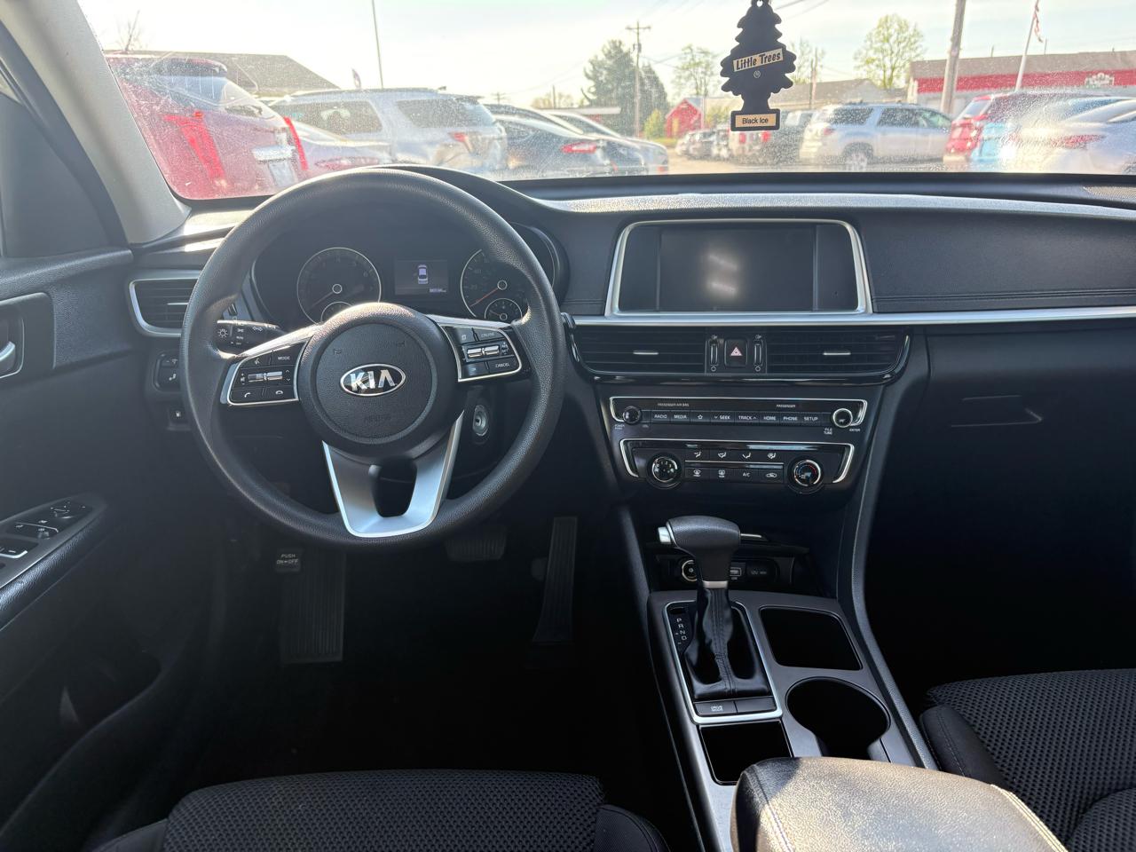 Kia OPTIMA LX/  2019
