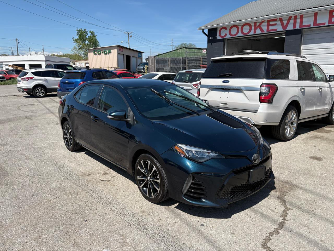 Toyota Corolla 4dr Sdn Base Auto 2019