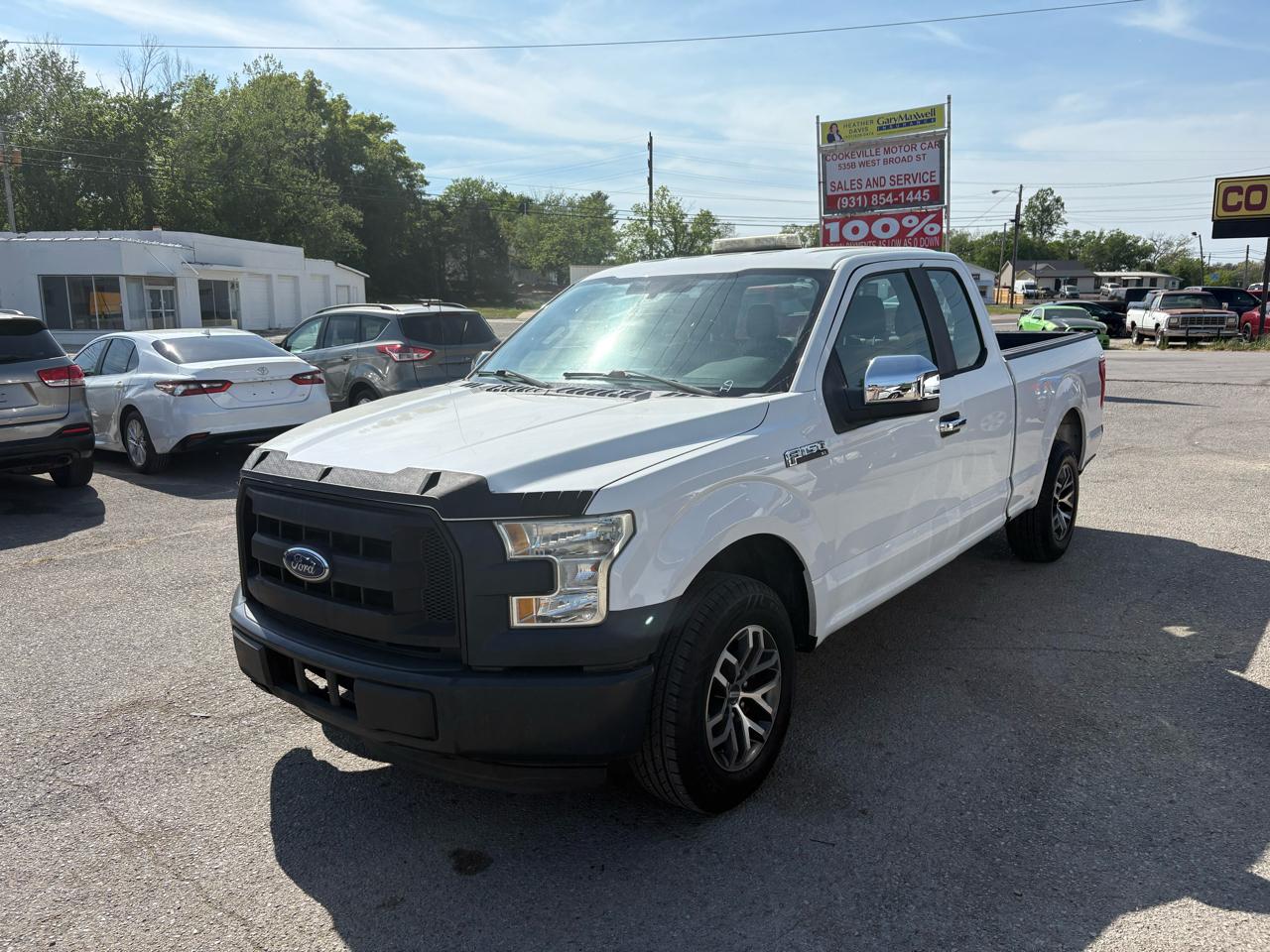 Ford F-150 2WD Reg Cab 122.5" XL 2015