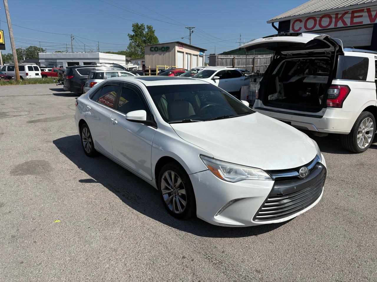 Toyota Camry  2017