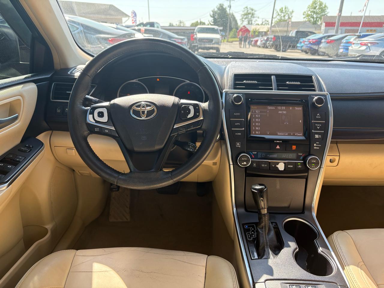Toyota Camry  2017