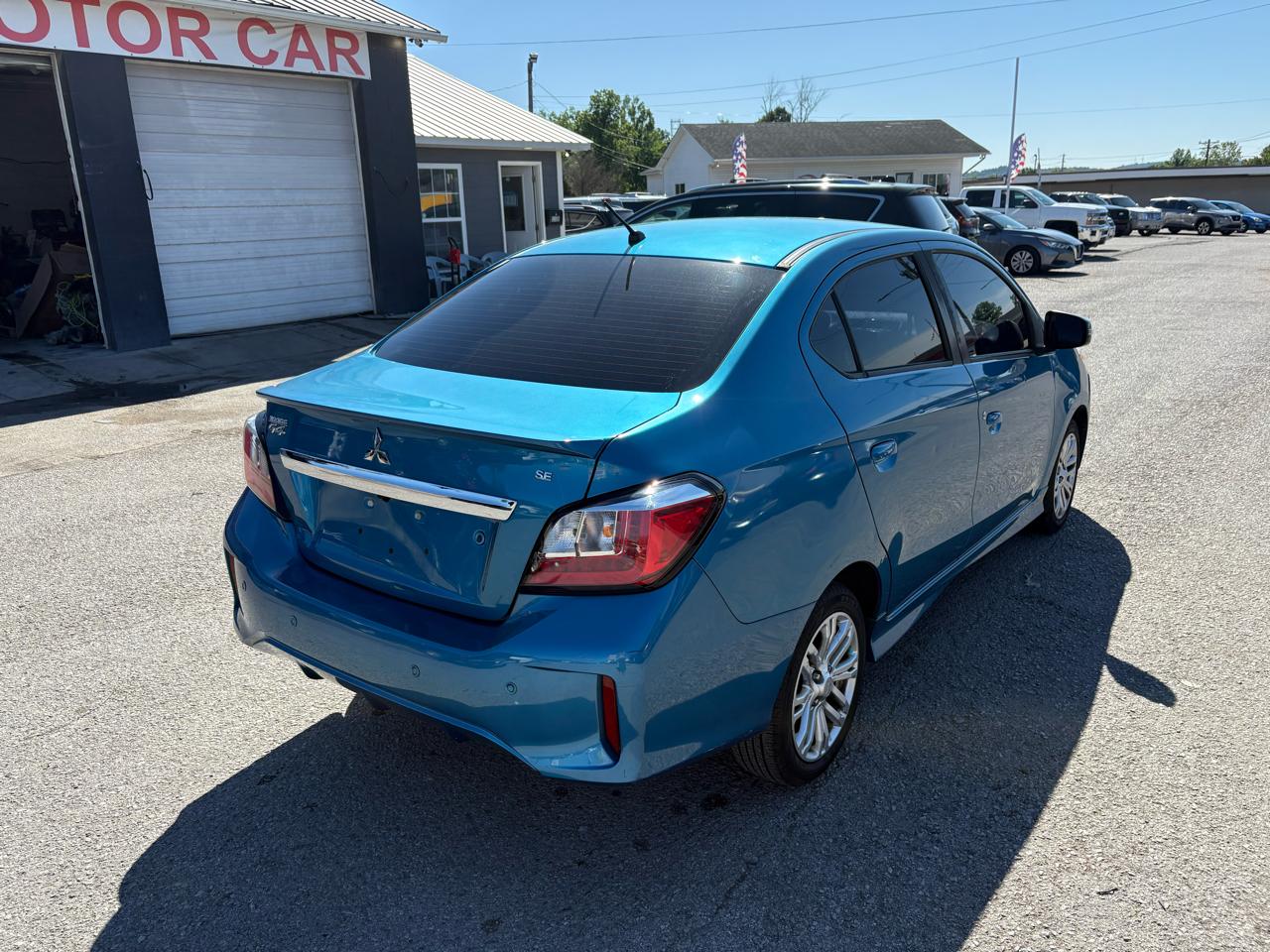 Mitsubishi Mirage G4  2021