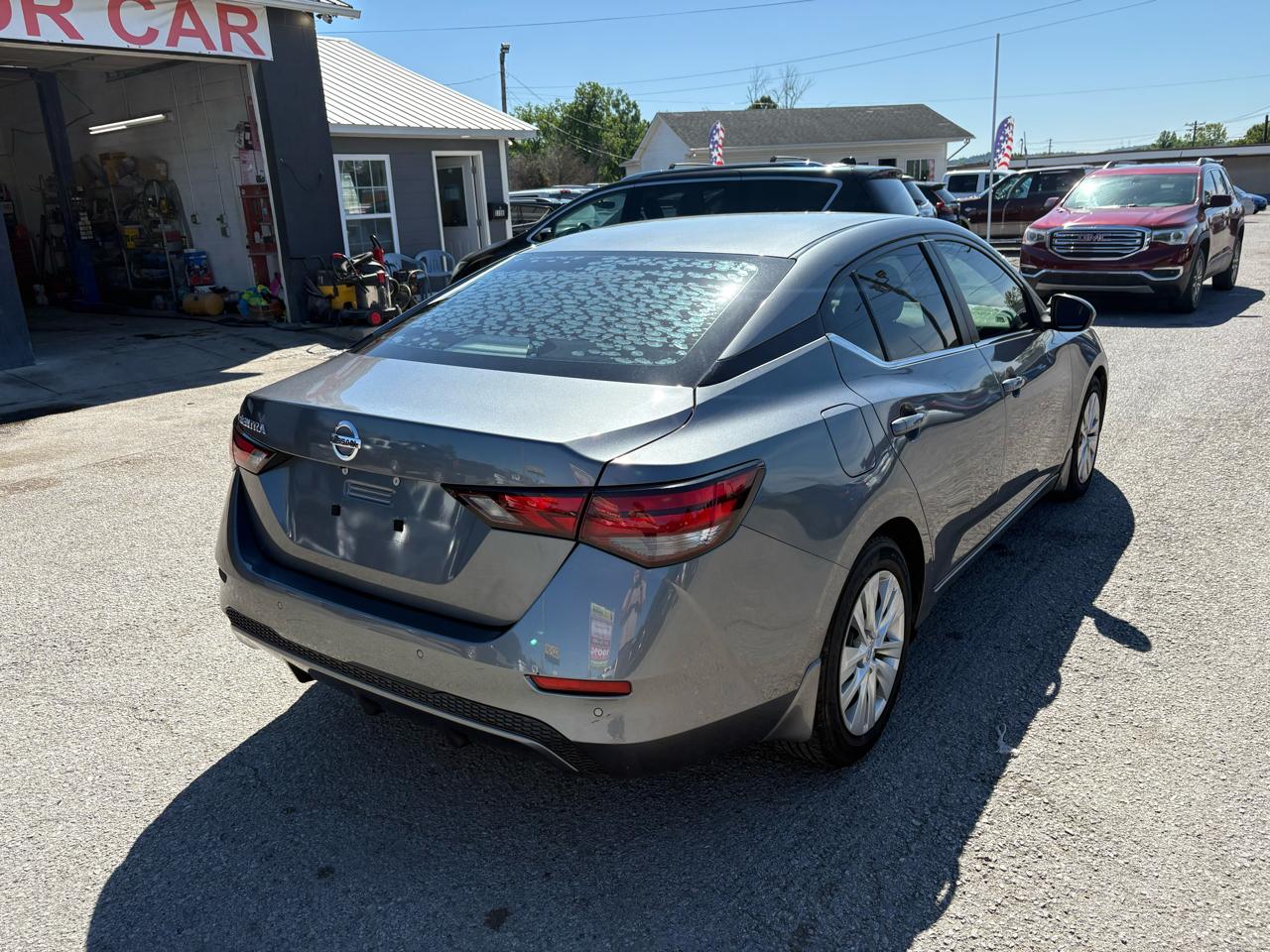 Nissan Sentra  2020