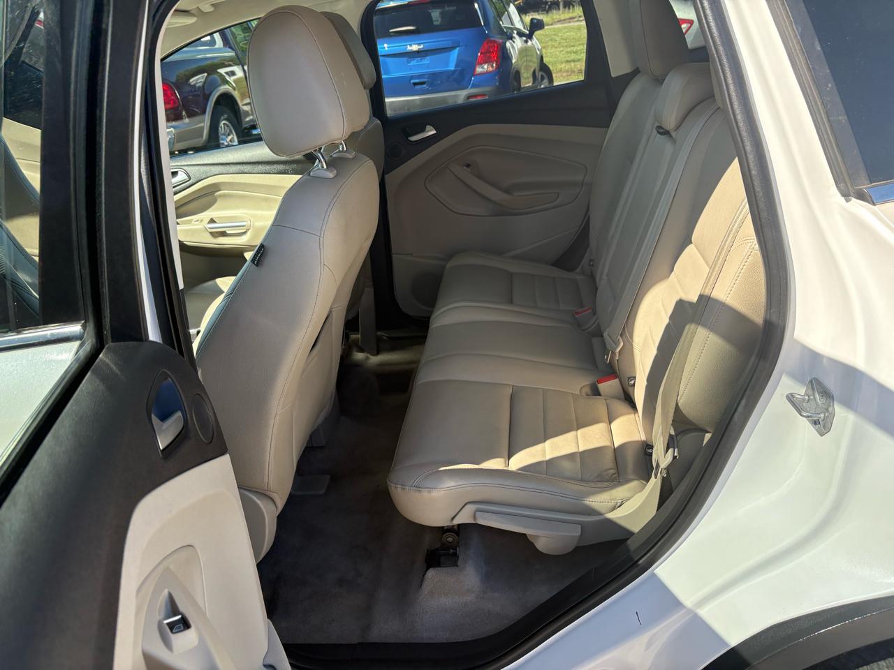 Ford Escape  2014