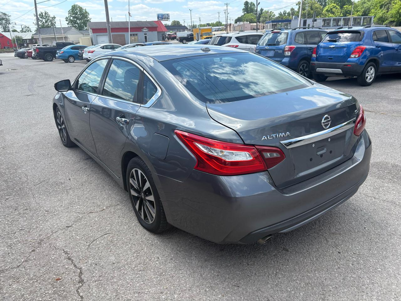 Nissan Altima  2018