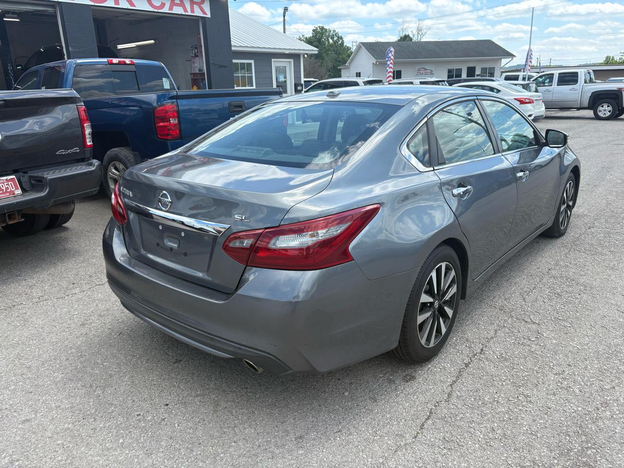 Nissan Altima  2018