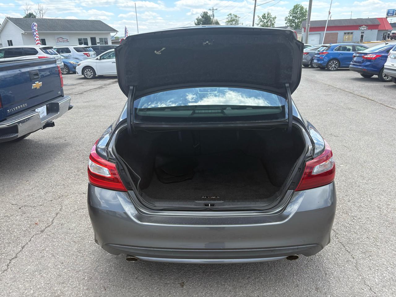 Nissan Altima  2018