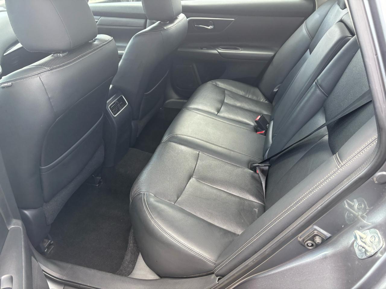 Nissan Altima  2018