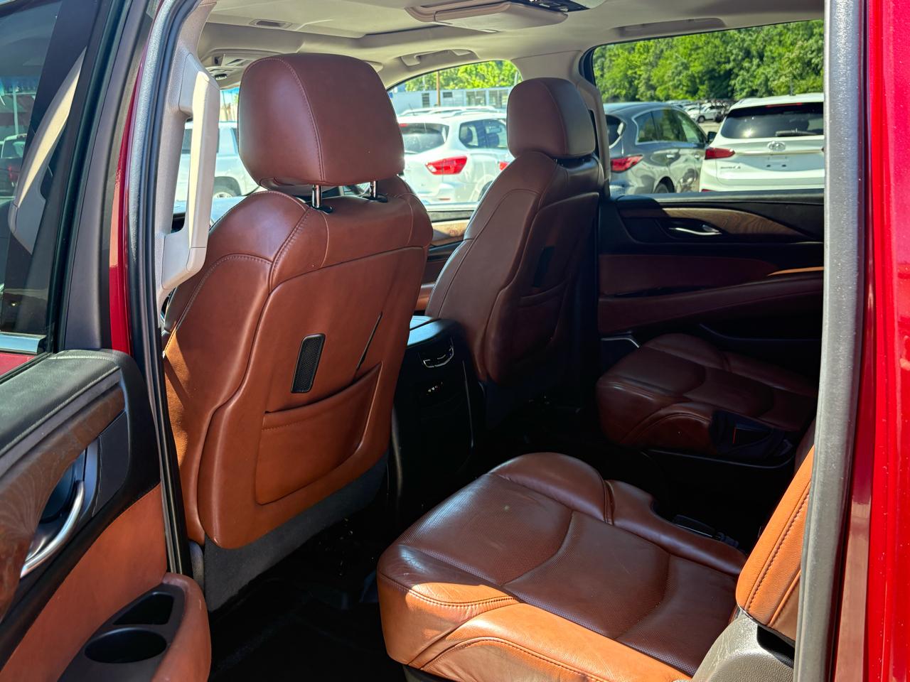Cadillac Escalade  2016