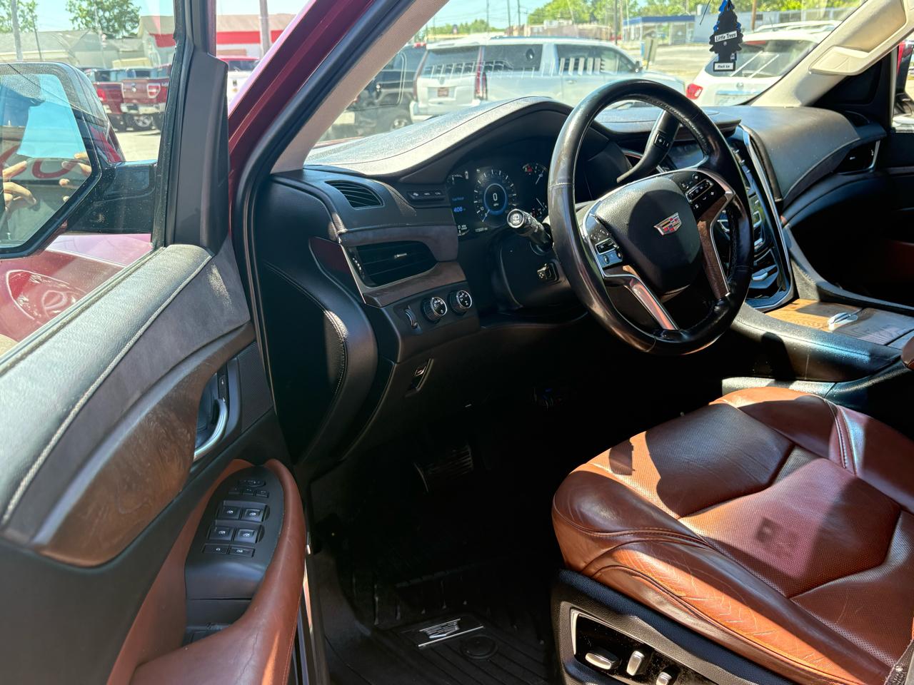 Cadillac Escalade  2016