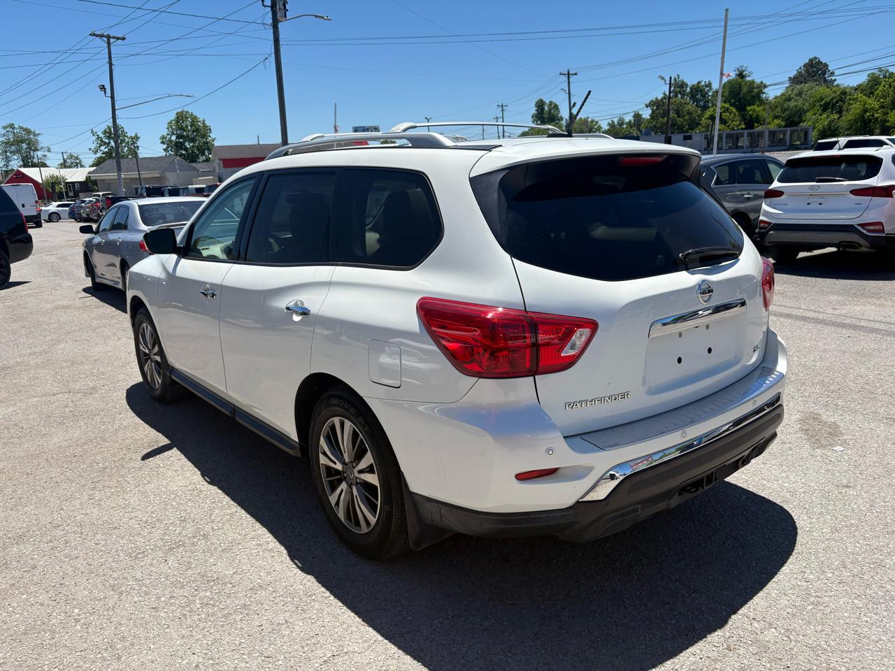 Nissan Pathfinder  2017