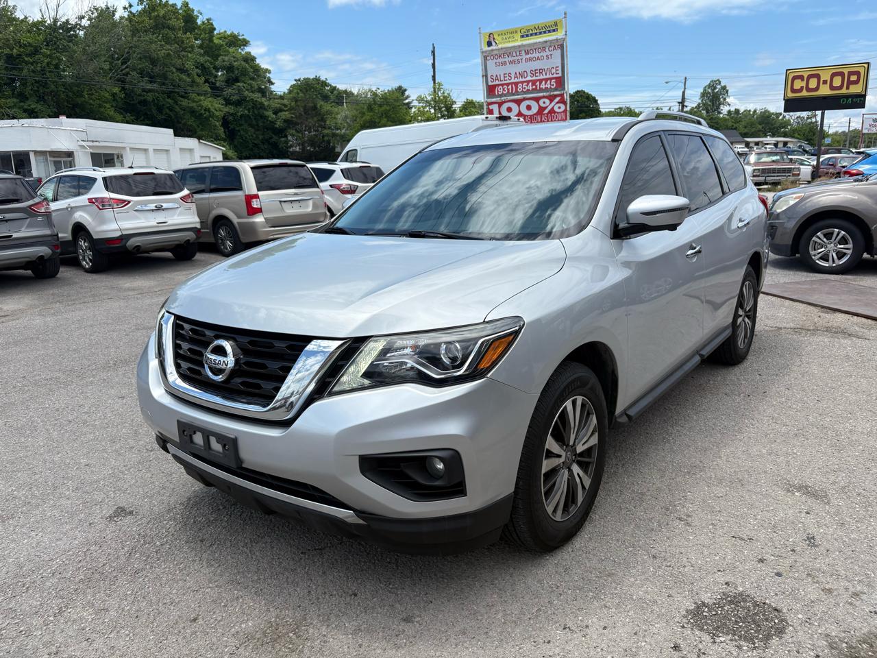 Nissan Pathfinder  2020