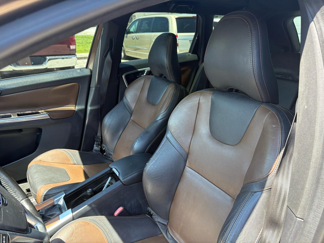 Volvo XC60  2015