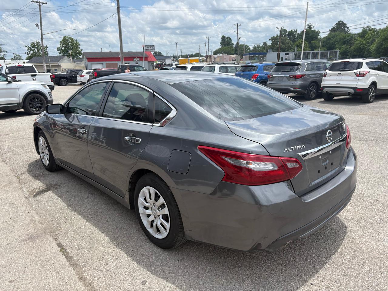 Nissan Altima  2018