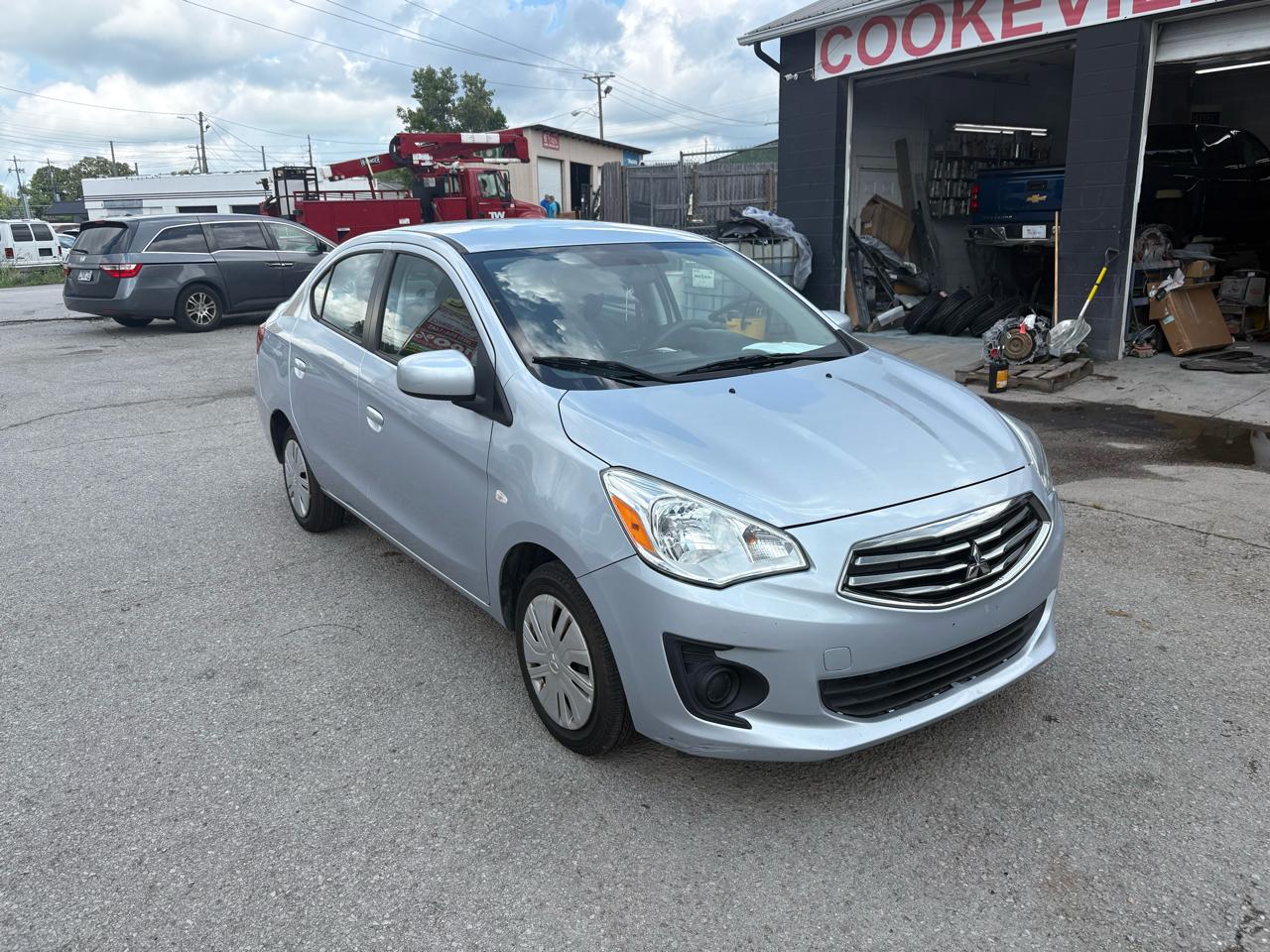 Mitsubishi Mirage G4  2018