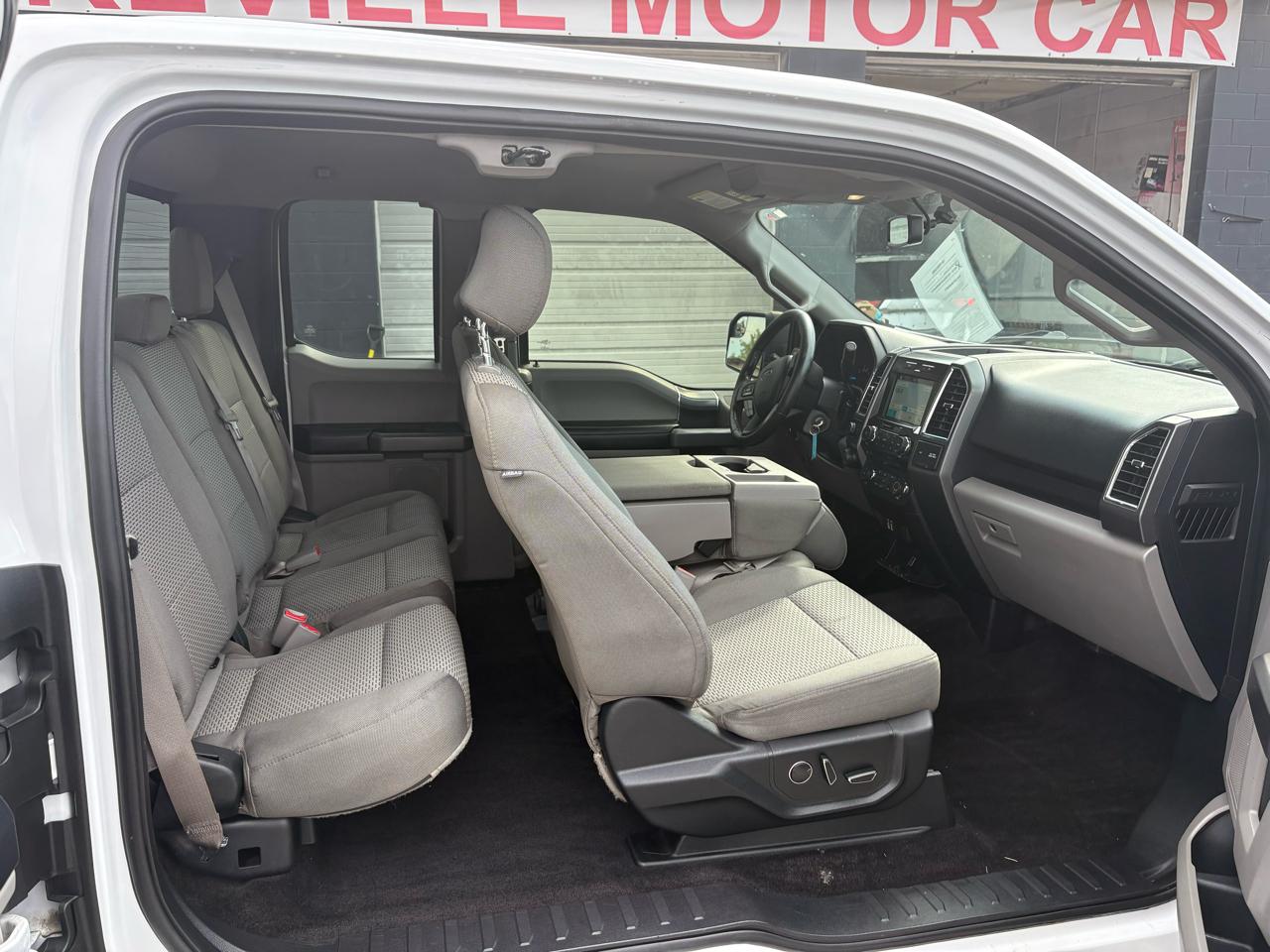 Ford F-150  2016