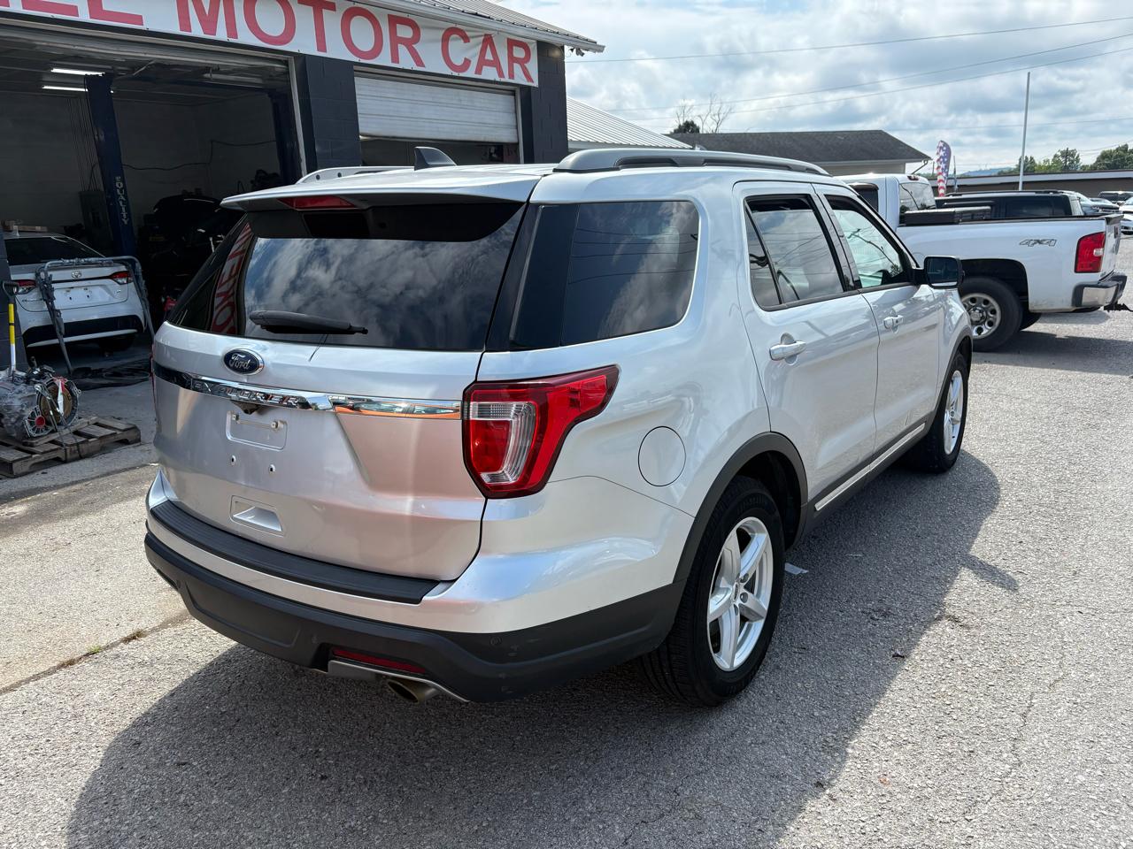 Ford Explorer  2016