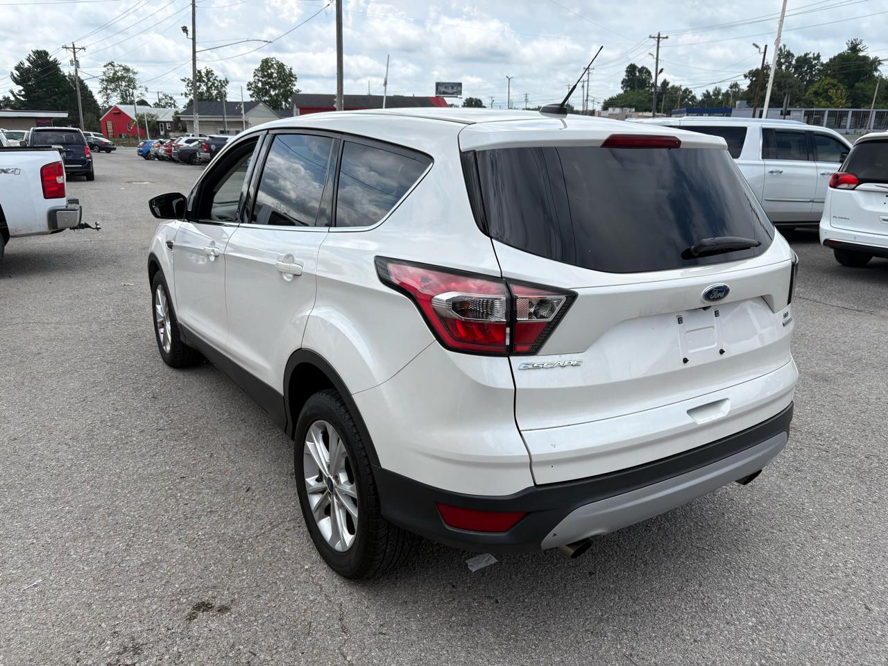 Ford Escape  2017