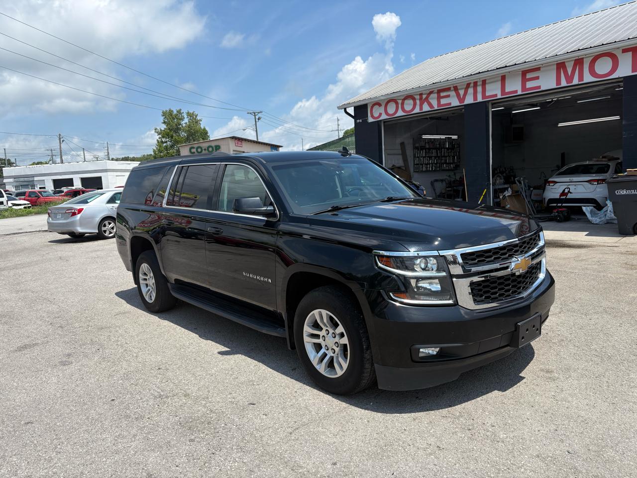 Chevrolet Suburban  2018