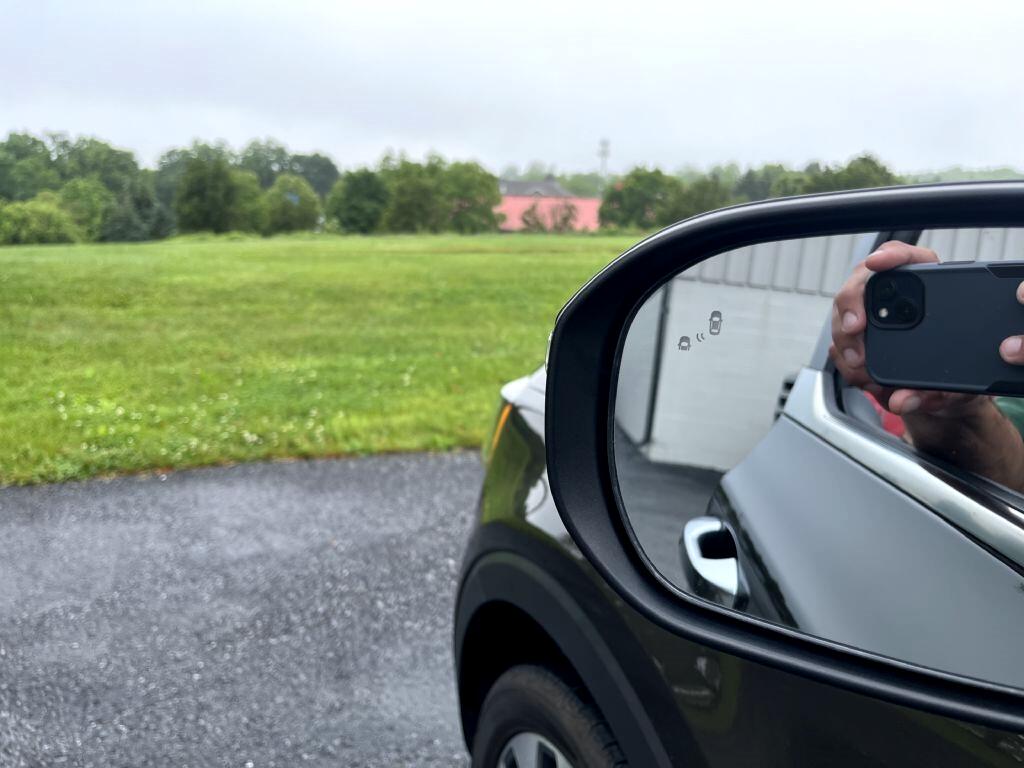 2020 Kia Telluride S photo 21