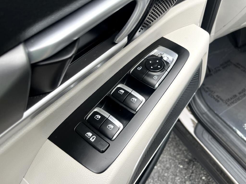 2020 Kia Telluride S photo 22