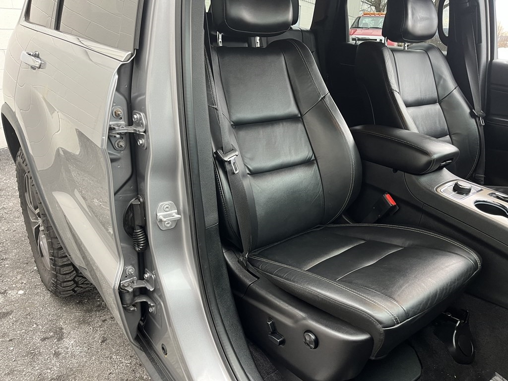 Jeep Grand Cherokee  2017