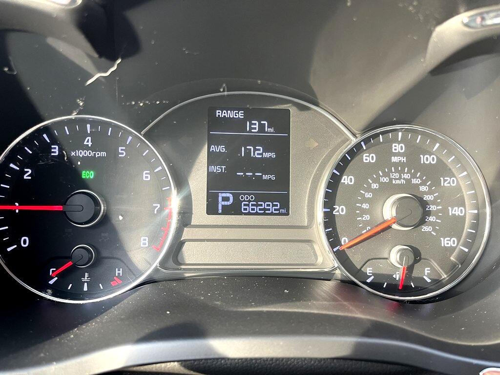 Kia Forte 5-Door  2016