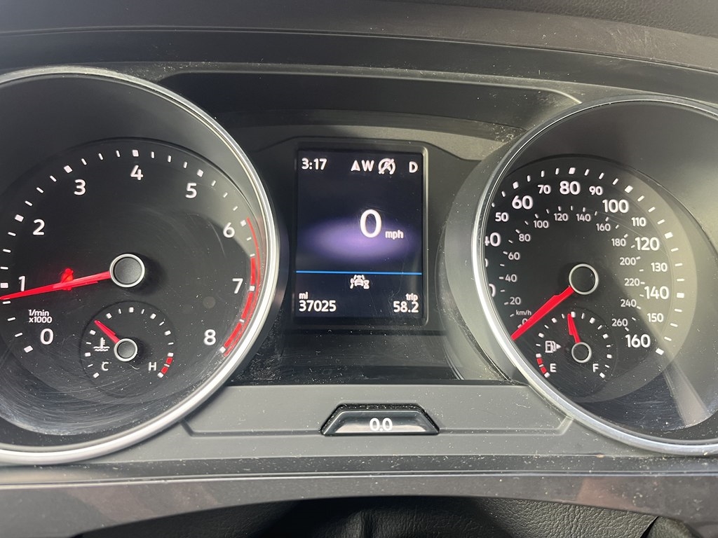 Volkswagen Tiguan  2021